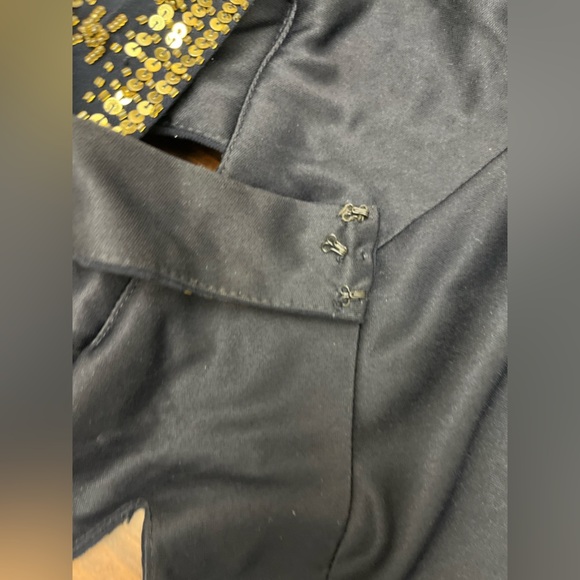 Betsy & Adam Navy Formal Gown Size 8 Gold Beaded Trim Cutout Halter Prom Pageant - Picture 12 of 15